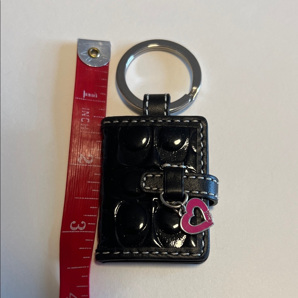 Vintage Coach Picture Frame Bag Charm-Black Key Holder with Pink Heart Accent - Picture 8 of 16